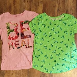 2 Tshirts